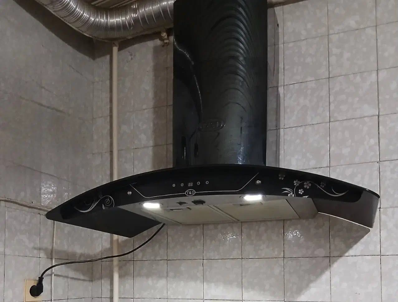 هود آشپزخانه برند T&D|هود|ساری, |دیوار