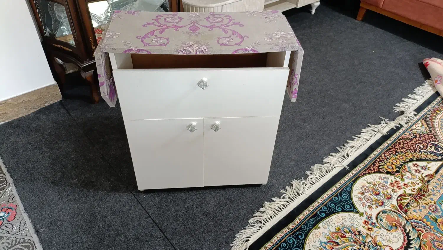 میز چرخ و اتو|لوازم خیاطی و بافتنی|آشخانه, |دیوار