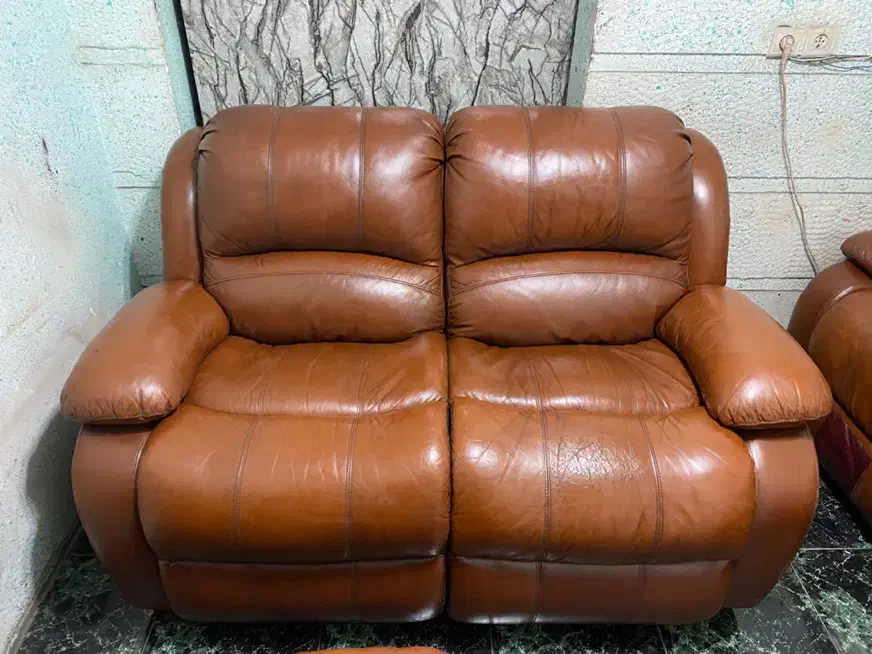 مبل ریلکسی چرم واقعا طبیعی (مالزی)|مبلمان خانگی و میز عسلی|تهران, پاسداران|دیوار