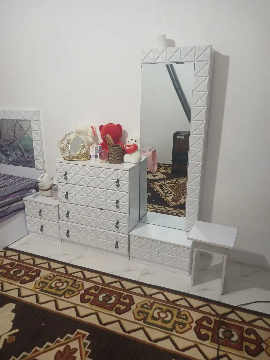 کمد دلاور|جاکفشی، کمد، دراور|کرمانشاه, |دیوار