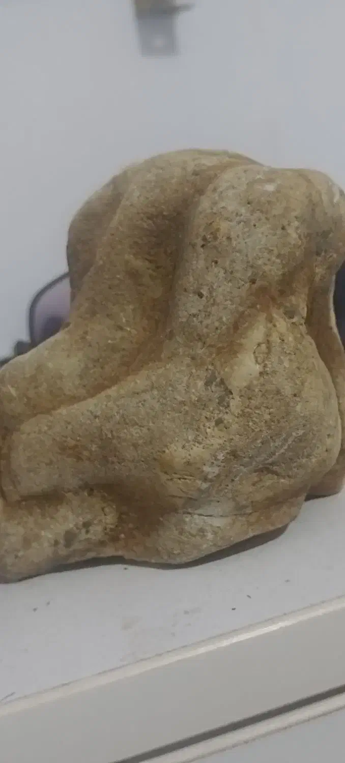 سنگ کلسیونی|کلکسیون اشیاء عتیقه|چهارباغ, |دیوار