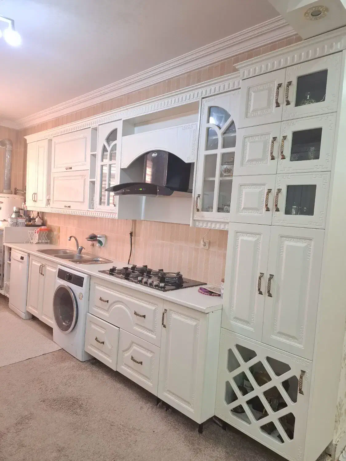 کابینت آشپزخانه MDF سفید CNC در حد نو|مصالح و تجهیزات ساختمان|هشتگرد, هیو|دیوار