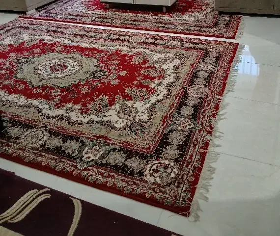 فرش و میز غذا خوری|مبلمان خانگی و میز عسلی|اردبیل, |دیوار