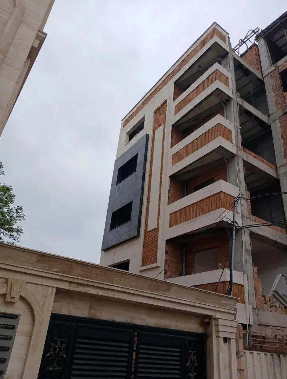 ۸۳ متری/نوساز/ یک میلیارد و سیصد|فروش آپارتمان|گرگان, |دیوار