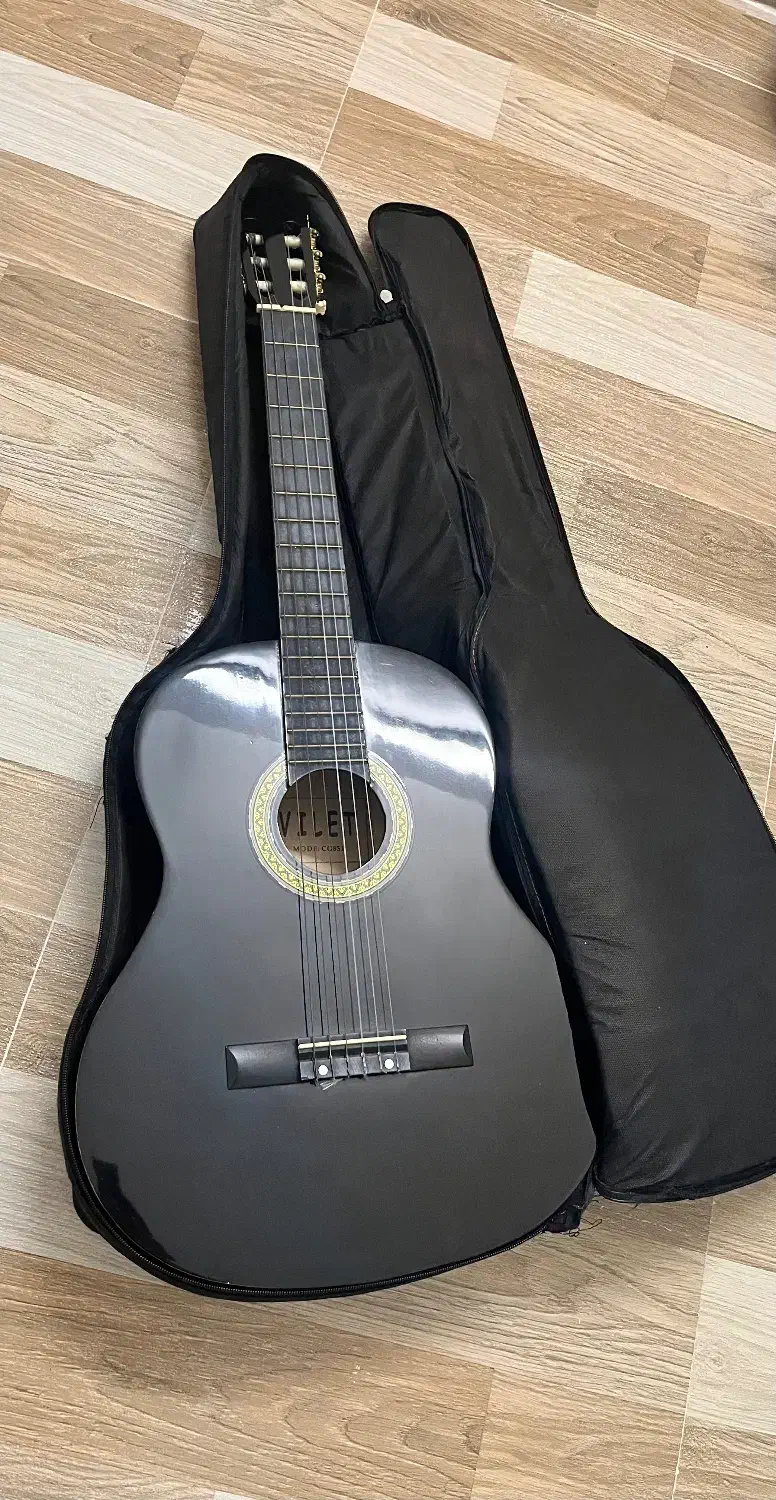 گیتار vilet / مدل CG851|گیتار، بیس، امپلیفایر|گرگان, |دیوار