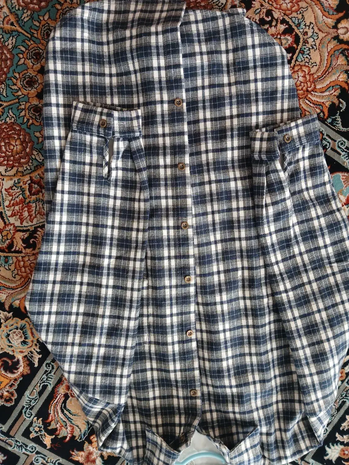 لباس|لباس|تربتحیدریه, کاشانی|دیوار