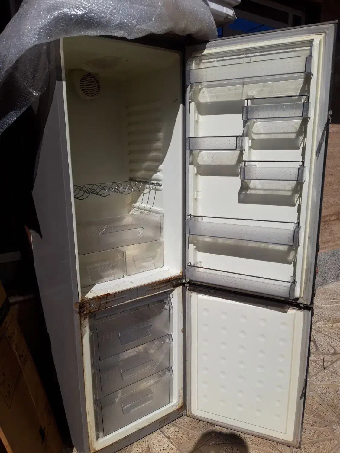 یخچال هایسنس|یخچال و فریزر|نهاوند, |دیوار