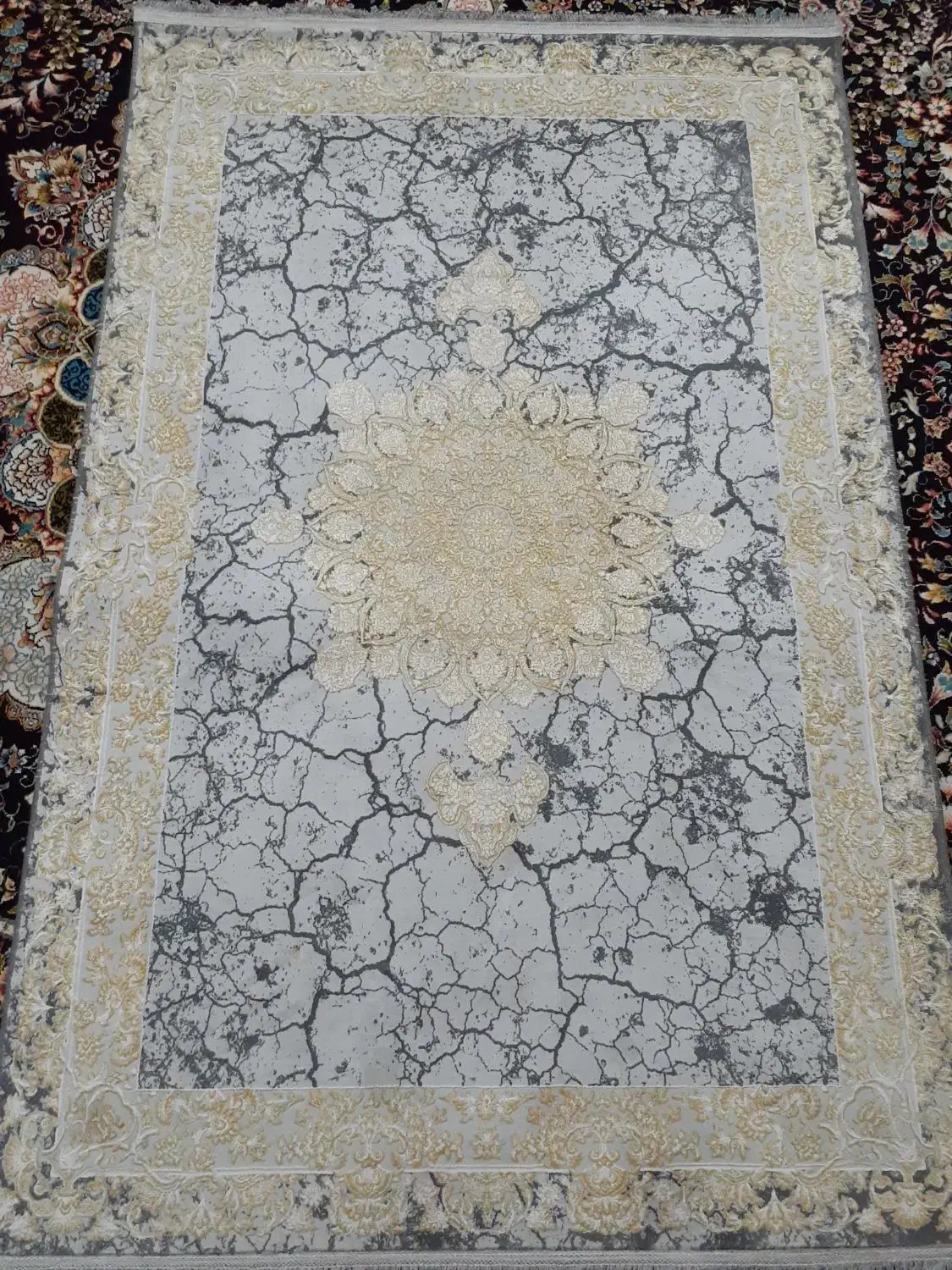 فرش ۱۲۰۰|فرش|قم, نیروگاه|دیوار