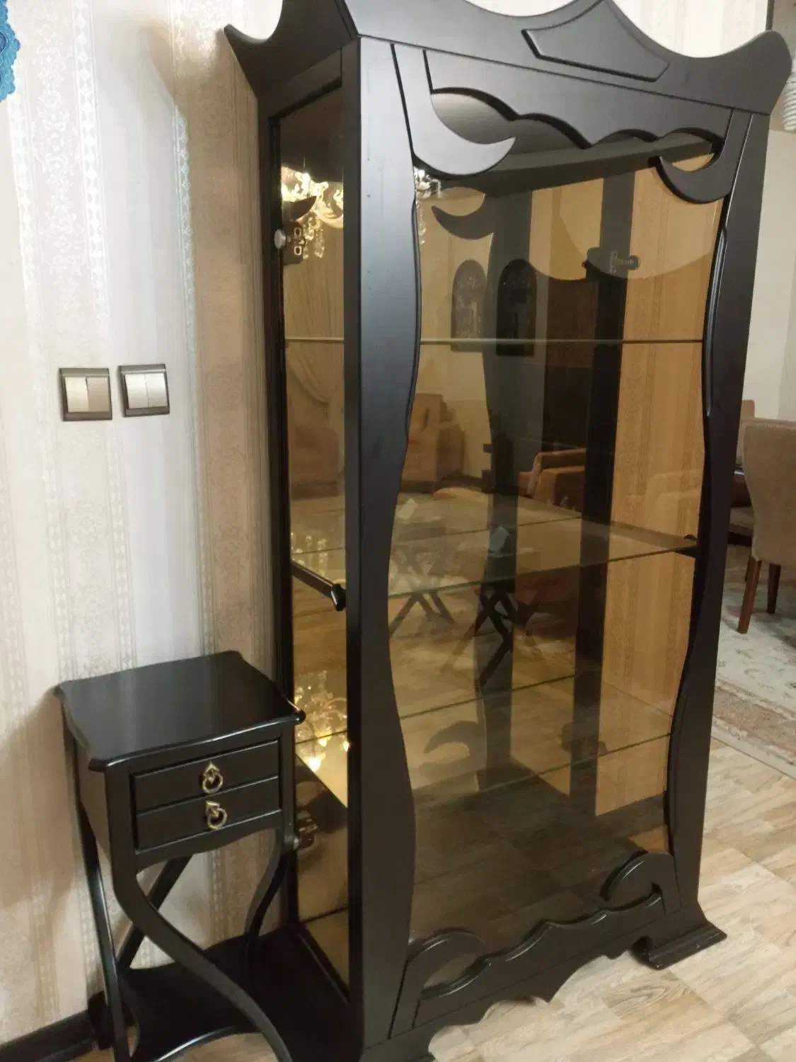 میزتلفن وبوفه|بوفه، ویترین، کنسول|شاهینشهر, خانه کارگر|دیوار