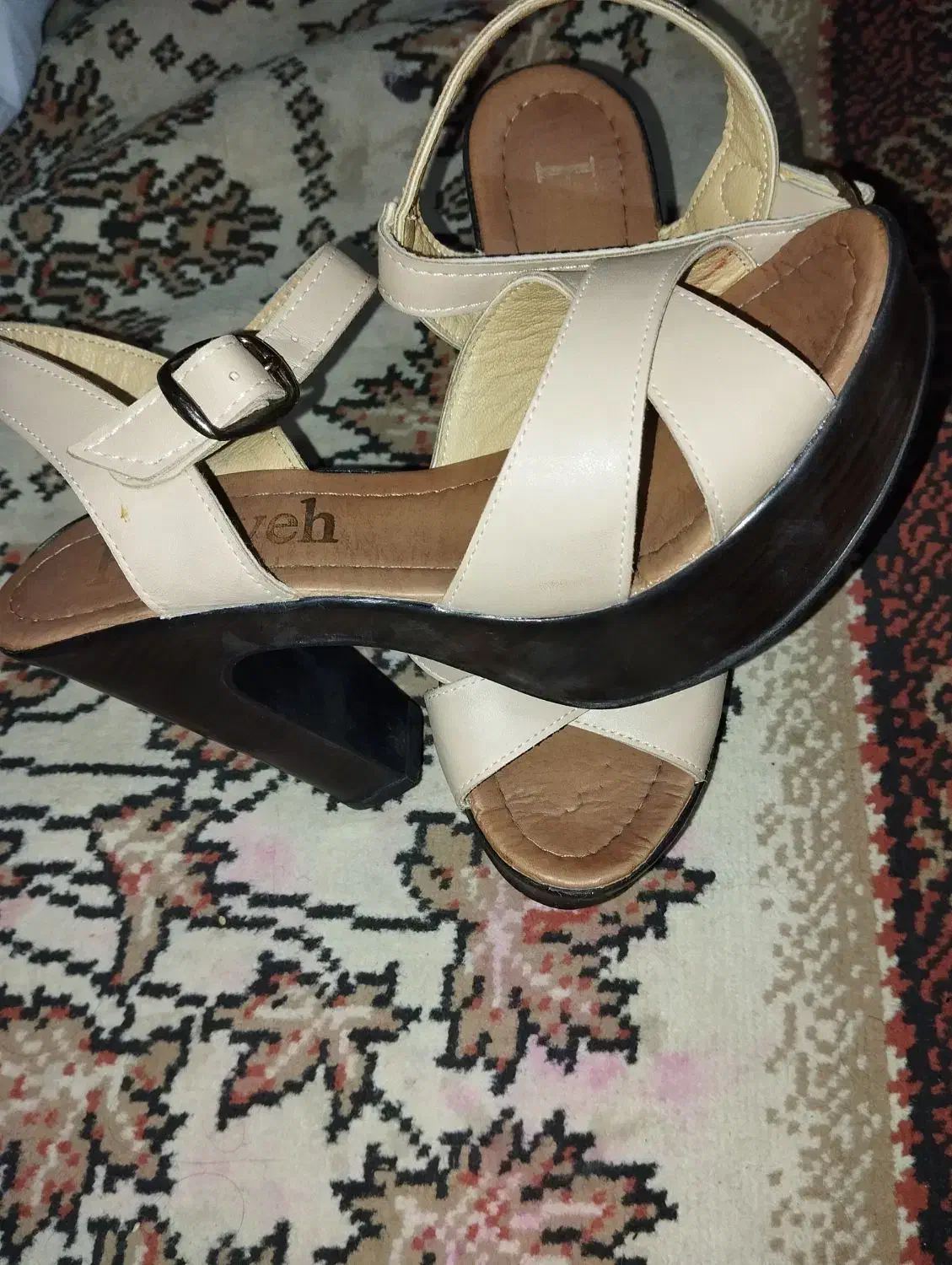 کفش و صندل در حد نو هستن|کیف، کفش، کمربند|اصفهان, قهجاورستان|دیوار