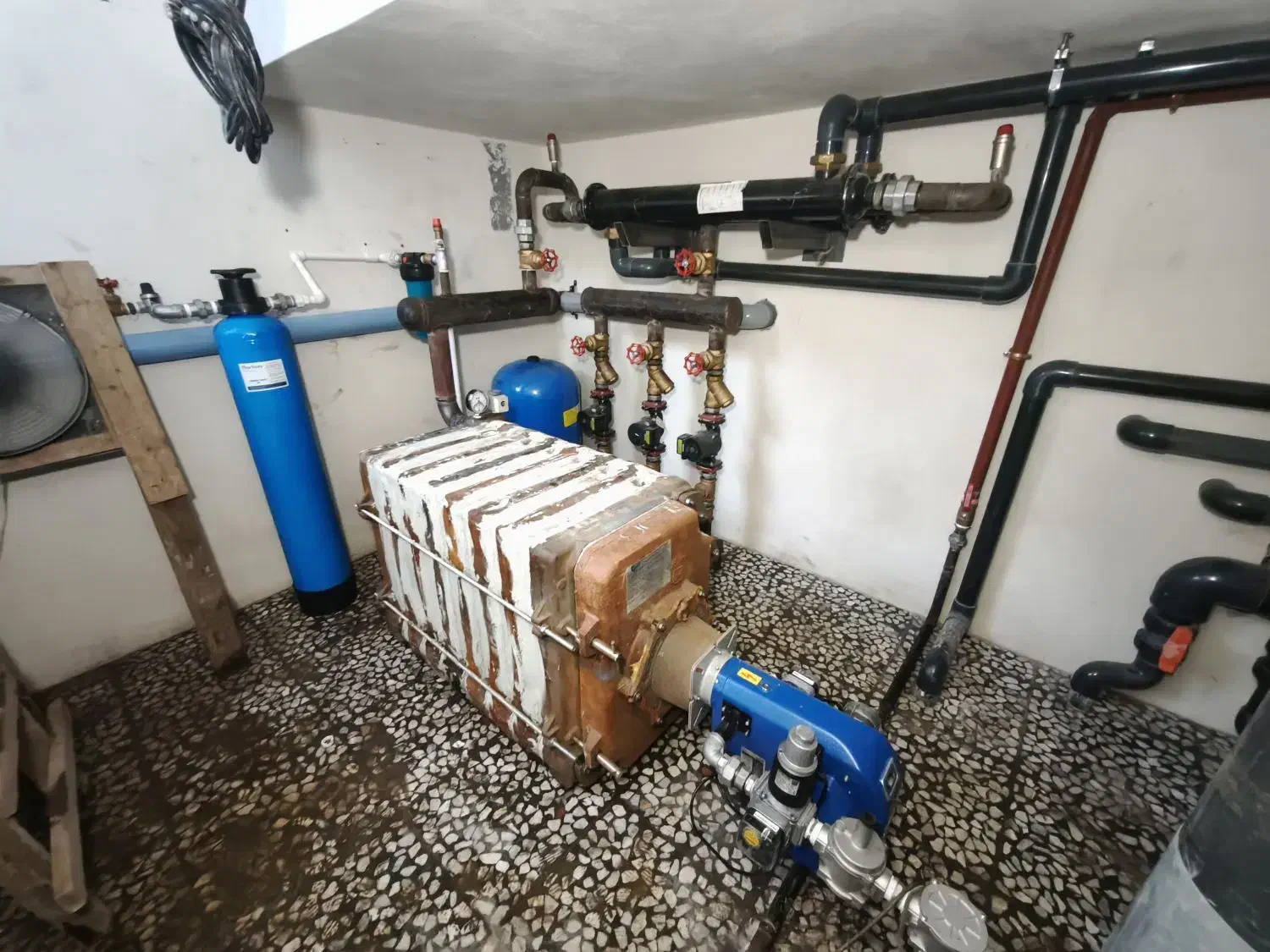 لوله کش ساختمان نصاب پمپ موتورخانه جوشکار شوفاژ|خدمات پیشه و مهارت|فردیس, شهرک وحدت|دیوار