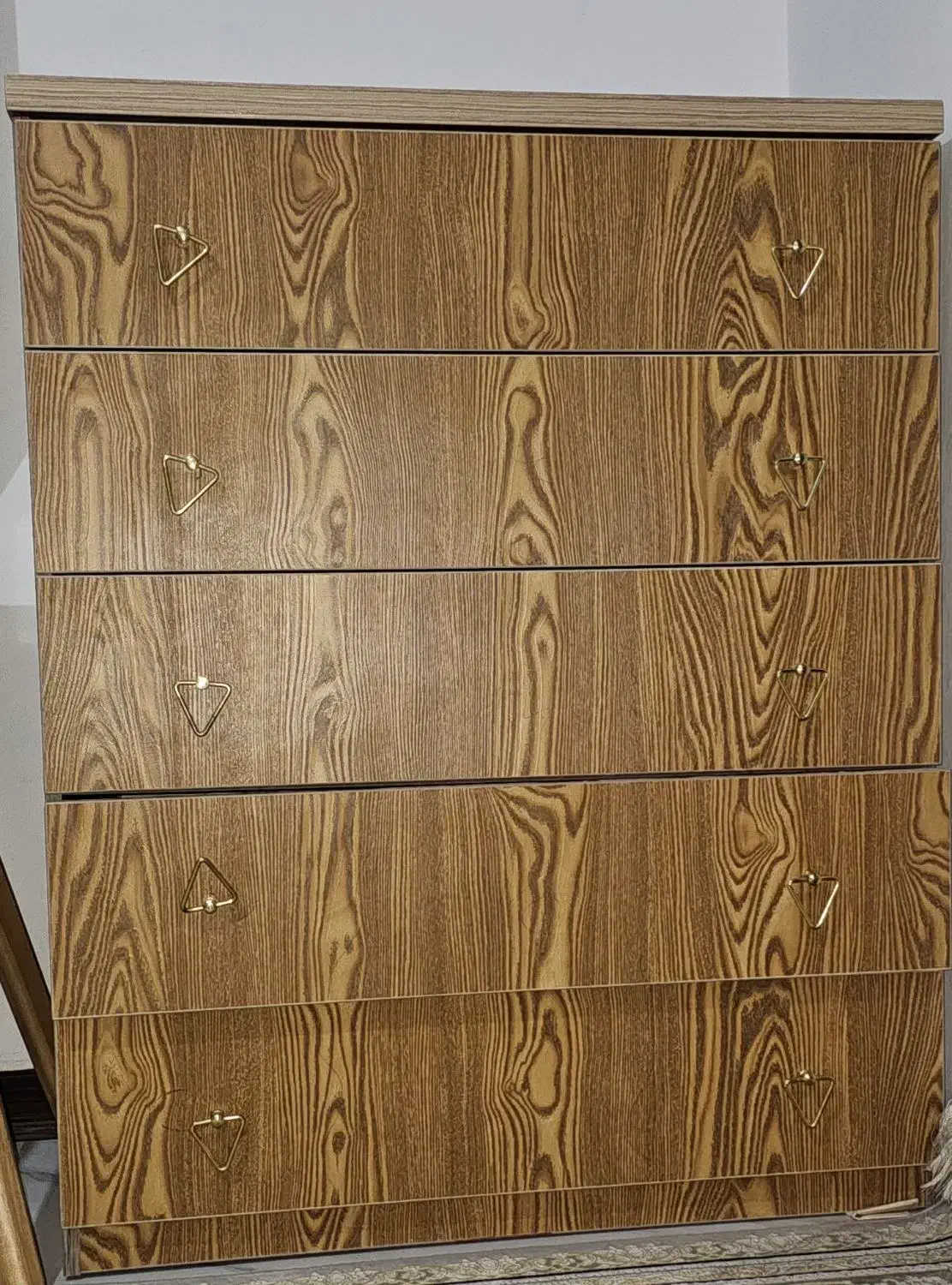 دراور ۵ کشو|جاکفشی، کمد، دراور|اندیشه, اندیشه فاز ۱|دیوار