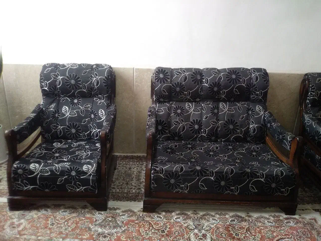 مبل سالم و کارکرده و تضمینی|مبلمان خانگی و میز عسلی|سبزوار, پاسداران|دیوار