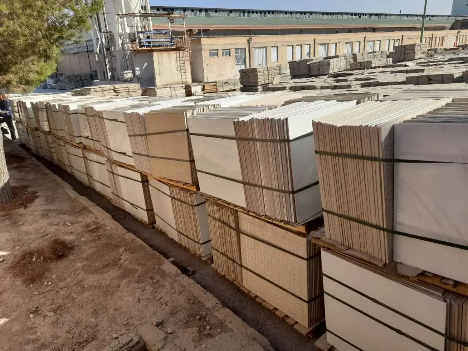 پخش عمده سرامیک یزدی|عمدهفروشی|باقرشهر, |دیوار