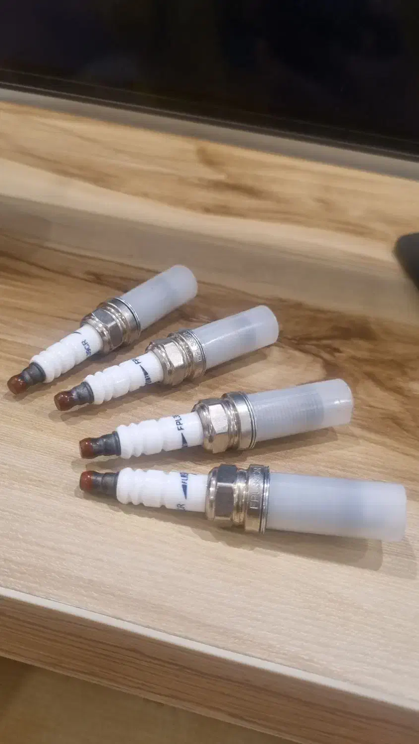 شمع پایه بلند فلش پوینت (TU5)|قطعات یدکی و لوازم جانبی|فردیس, نسترن غربی|دیوار