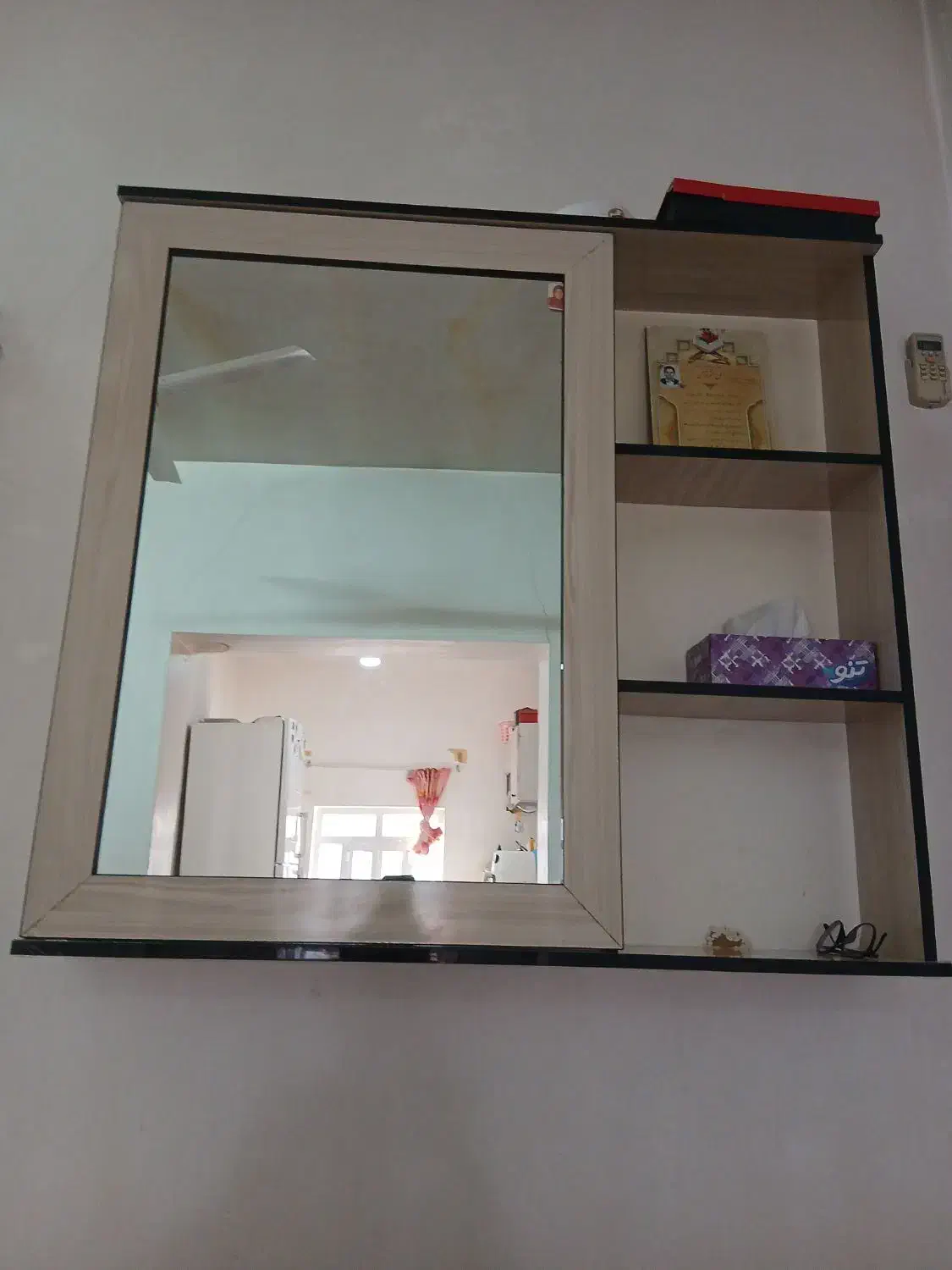 آینه ریلی|آینه|گنبد کاووس, |دیوار