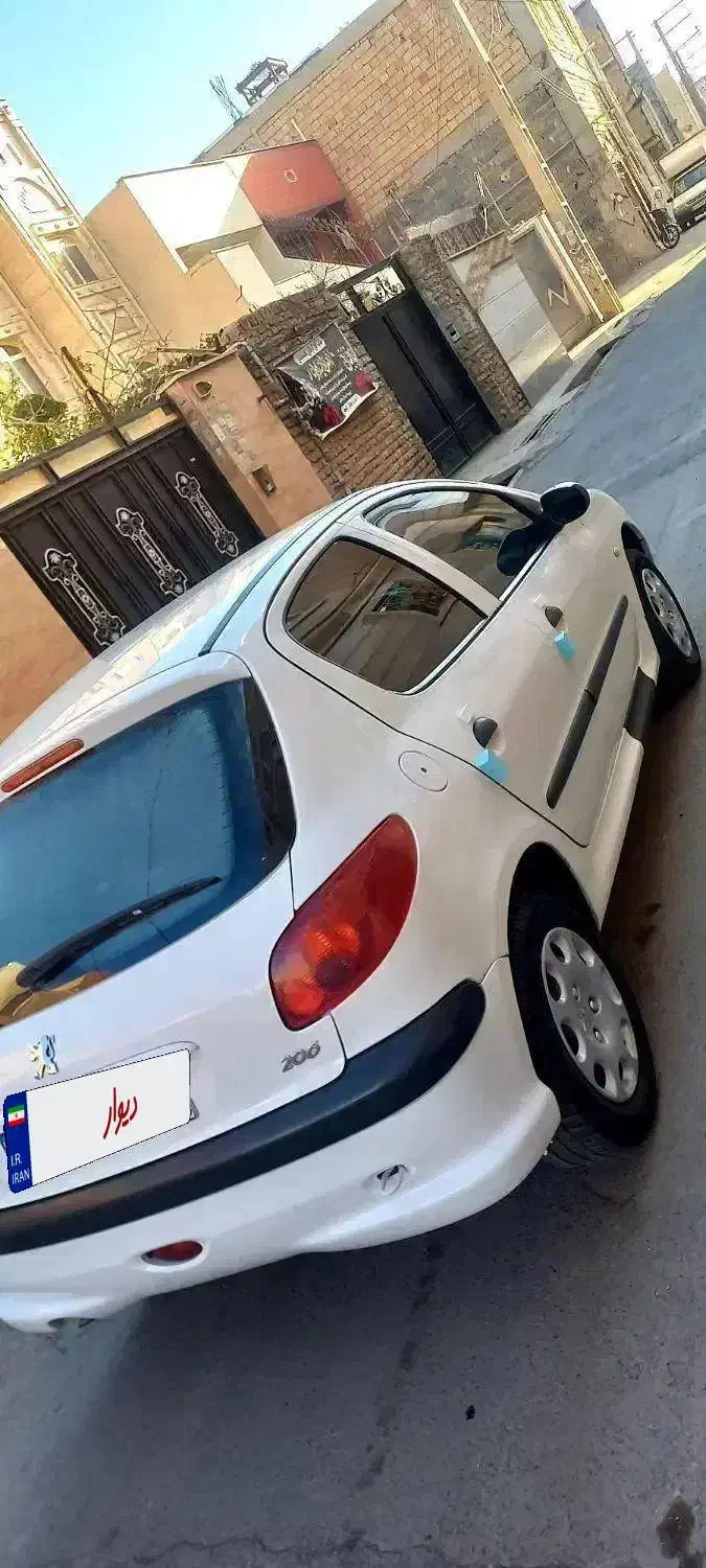 پژو ۲۰۶ تیپ ۳ مدل ۹۸|خودرو سواری و وانت|قرچک, شهرک الحدید|دیوار