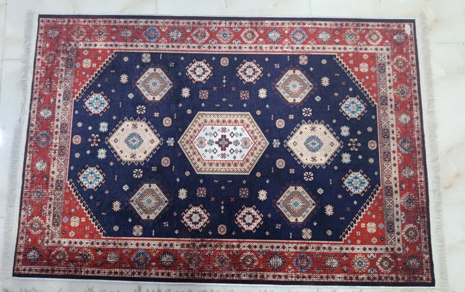 فرشینه رویه مخمل ترک با زیره استپ فرش|گلیم، جاجیم، گبه|ملایر, |دیوار