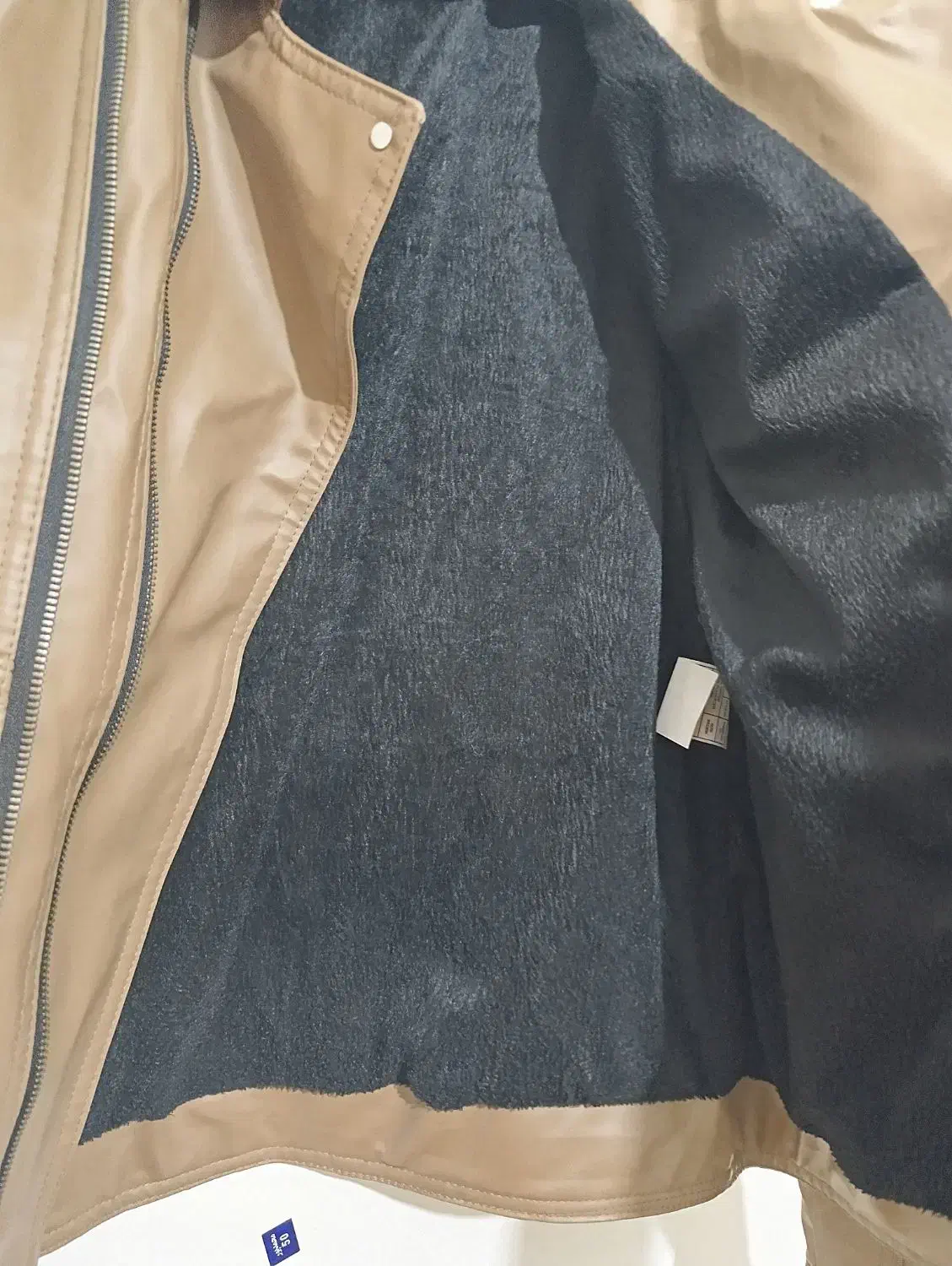 کاپشن چرم|لباس|اهر, |دیوار