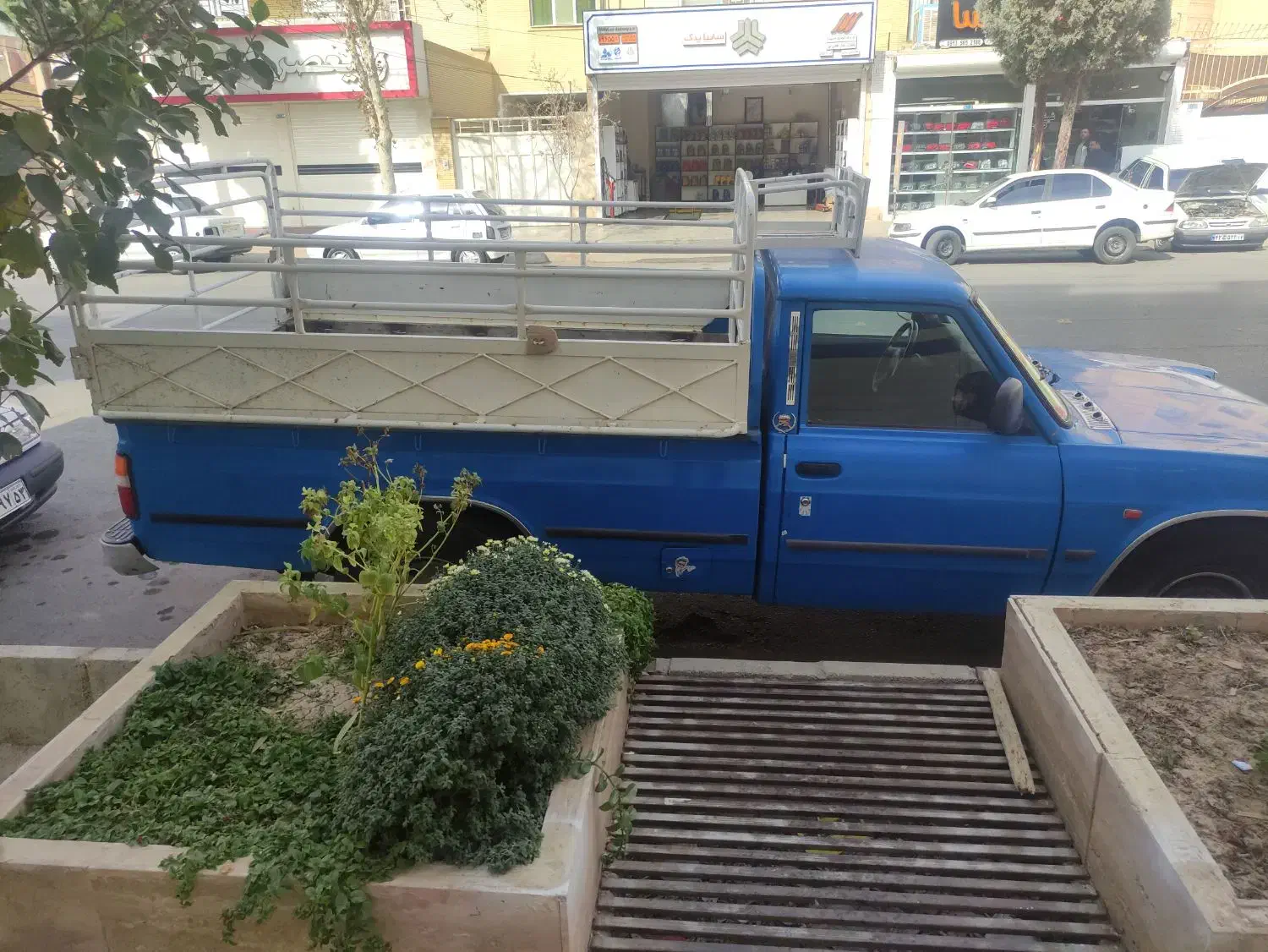 فروش نیسان وانت|خودرو سواری و وانت|شاهینشهر, خانه کارگر|دیوار