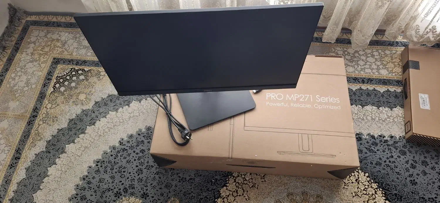 مانیتور ۲۷ اینچ ام اس آی|قطعات و لوازم جانبی رایانه|مشهد, ایثار|دیوار