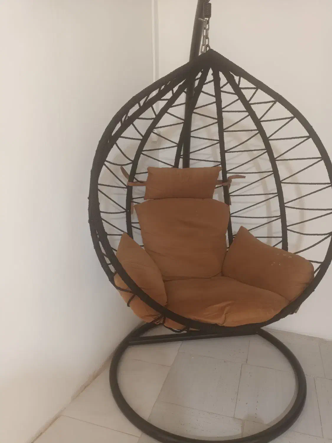 تاپ ریلکسی|مبلمان خانگی و میز عسلی|بندر انزلی, قلم گوده|دیوار