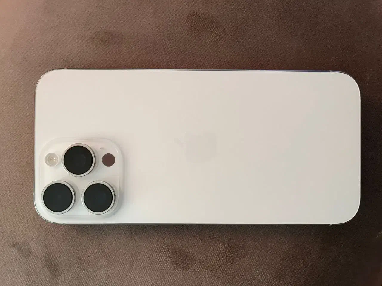 ایفون ۱۶پرومکس ۲۵۶ سفید|موبایل|کازرون, |دیوار