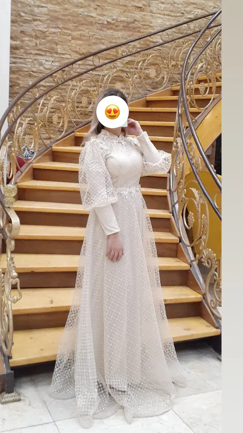 پیراهن مجلسی|لباس|پردیس, فاز ۳|دیوار