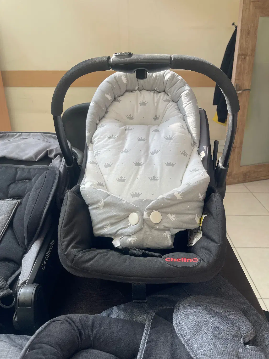 کالسکه و کریر چلینو|کالسکه و لوازم جانبی|تهران, استاد معین|دیوار