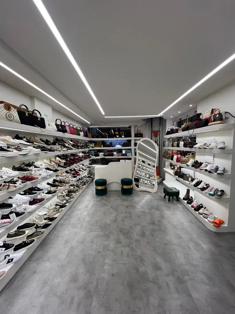 استخدام ادمین حضوری اینستاگرام|استخدام بازاریابی و فروش|درگهان, |دیوار