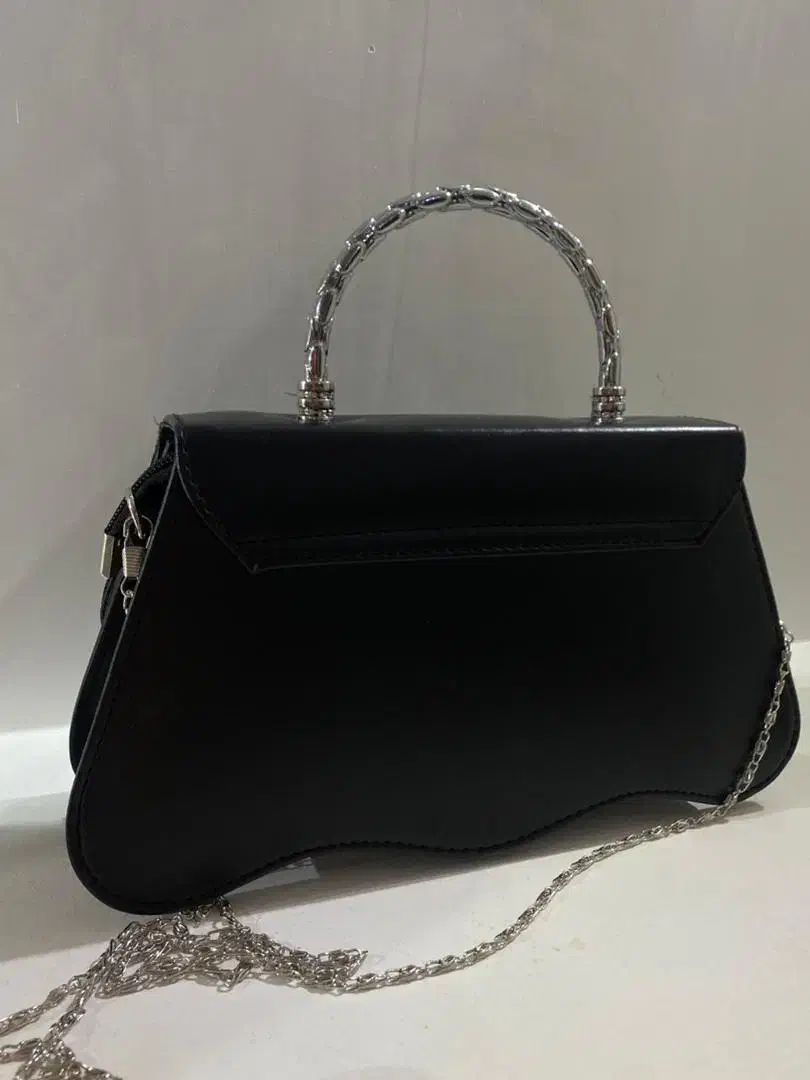 کیف مجلسی|کیف، کفش، کمربند|خلخال, |دیوار