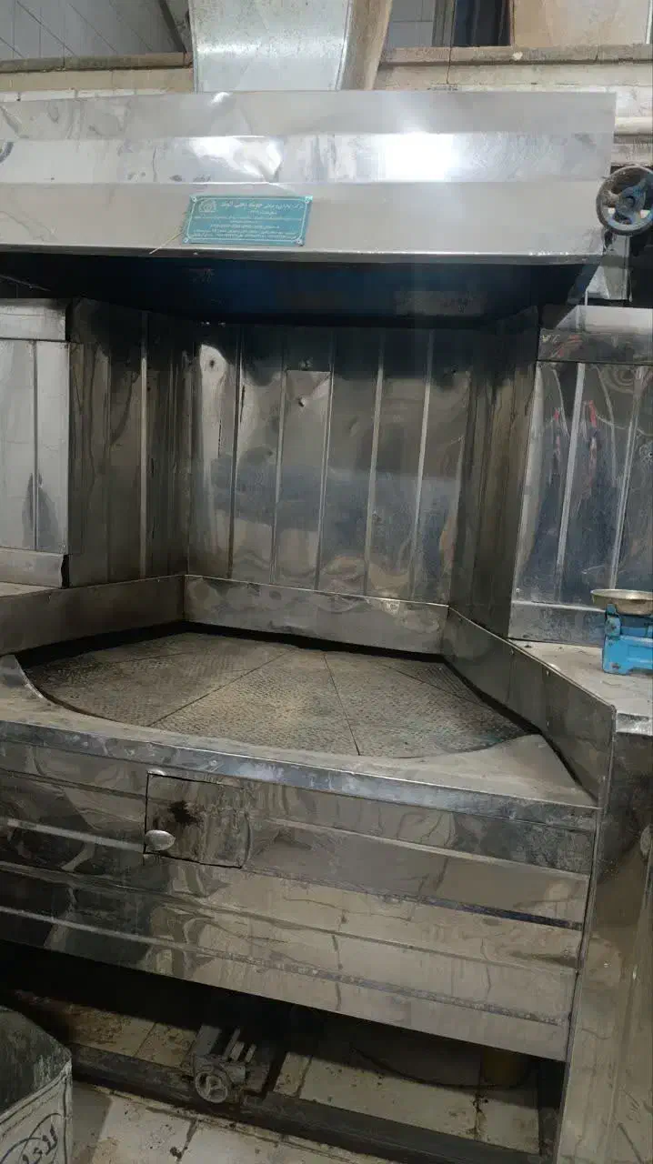 دستگاه نان پزی لواش و بربری|ماشینآلات صنعتی|آران و بیدگل, |دیوار