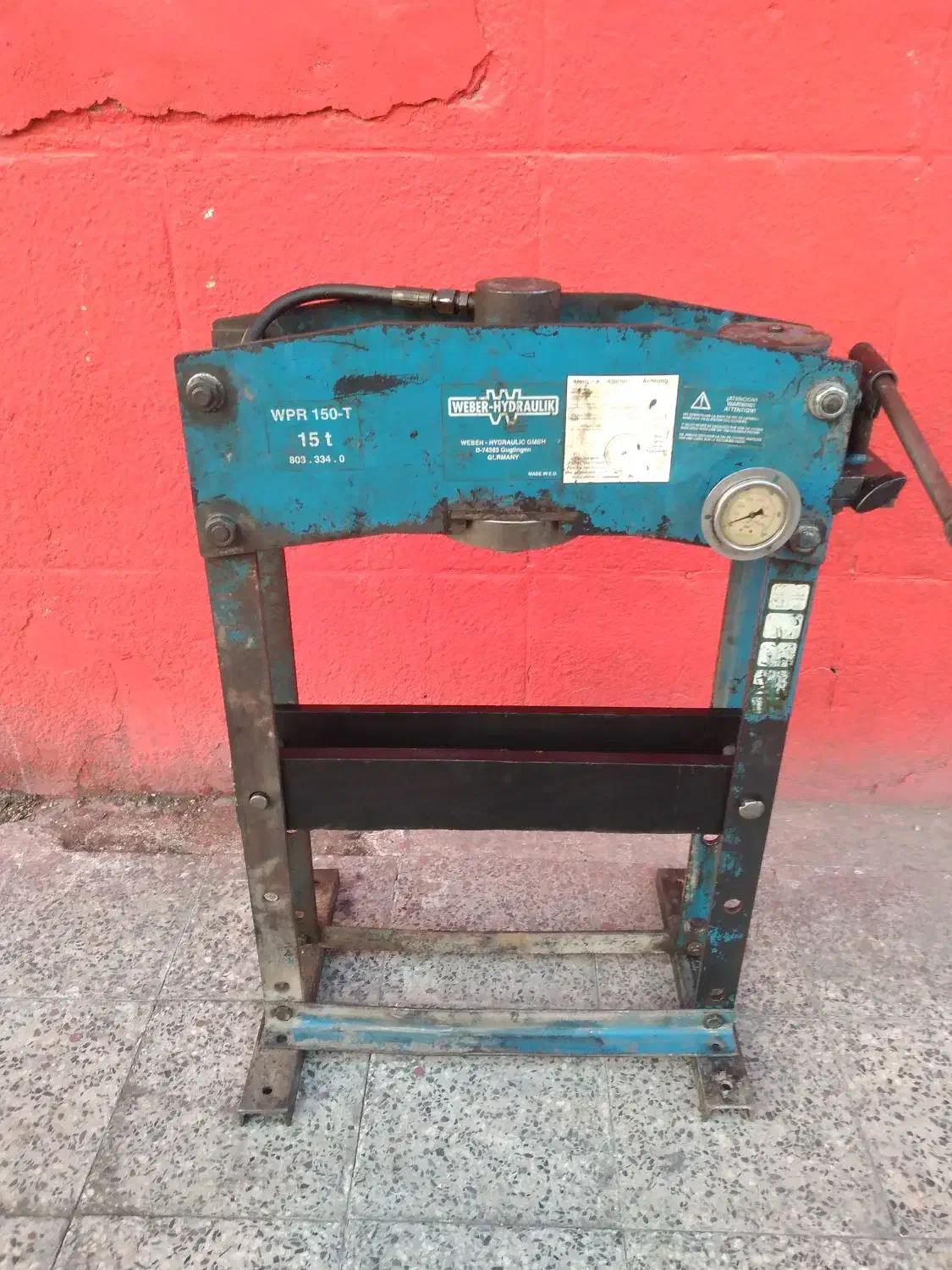 دستگاه پرس۱۵ تن و کپسول اکسیژن|ماشینآلات صنعتی|اهواز, پادادشهر|دیوار