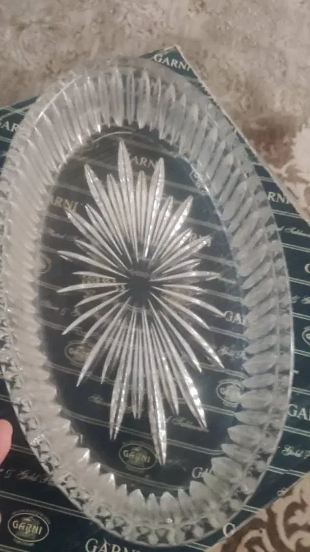 تعدادی ظروف کریستال|ظروف سرو و پذیرایی|گرمدره, |دیوار