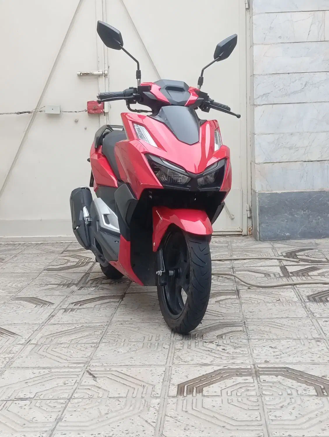 طرح واریو 160 فول|موتورسیکلت|ری, علایین|دیوار