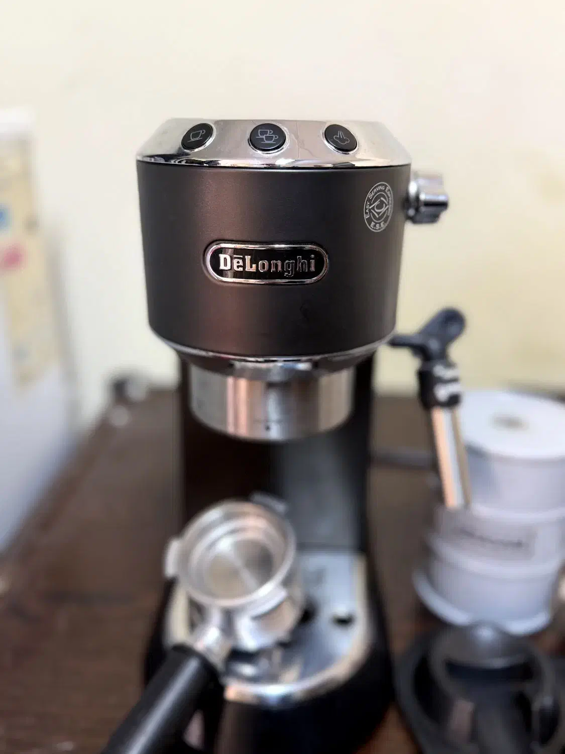 دستگاه قهوه ساز دلونگی مدلEC685|سماور، چای‌ساز، قهوه‌ساز|رشت, لاکان|دیوار