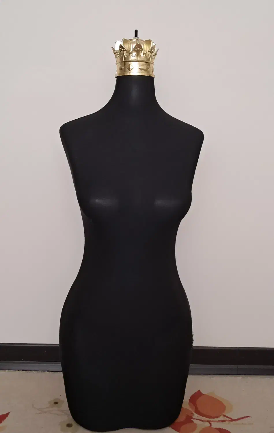 مانکن|فروشگاه و مغازه|رباط‌کریم, رباط‌کریم|دیوار