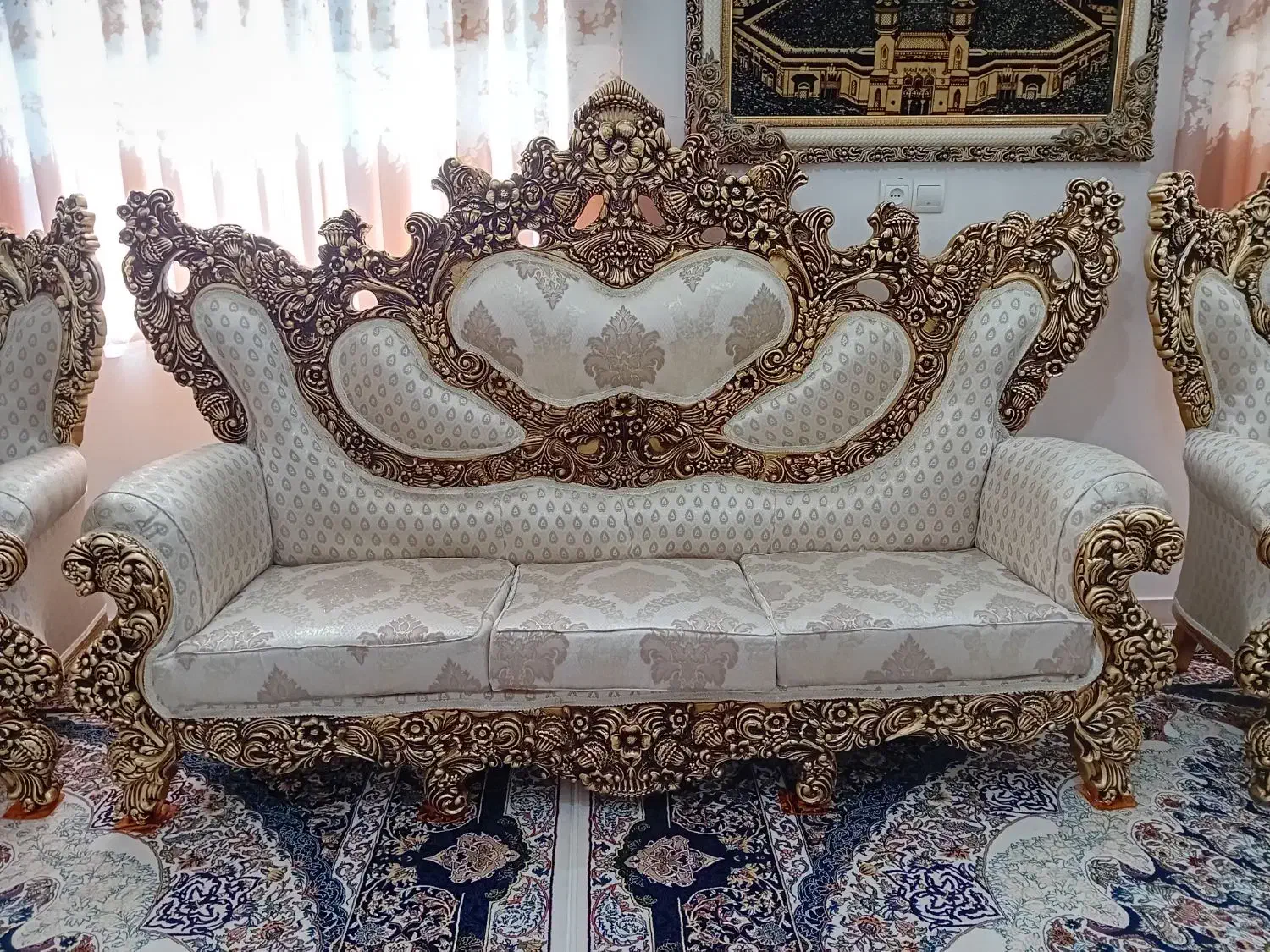 مبل سلطنتی ۹ نفره با جلو مبلی ست|مبلمان خانگی و میز عسلی|بیرجند, |دیوار