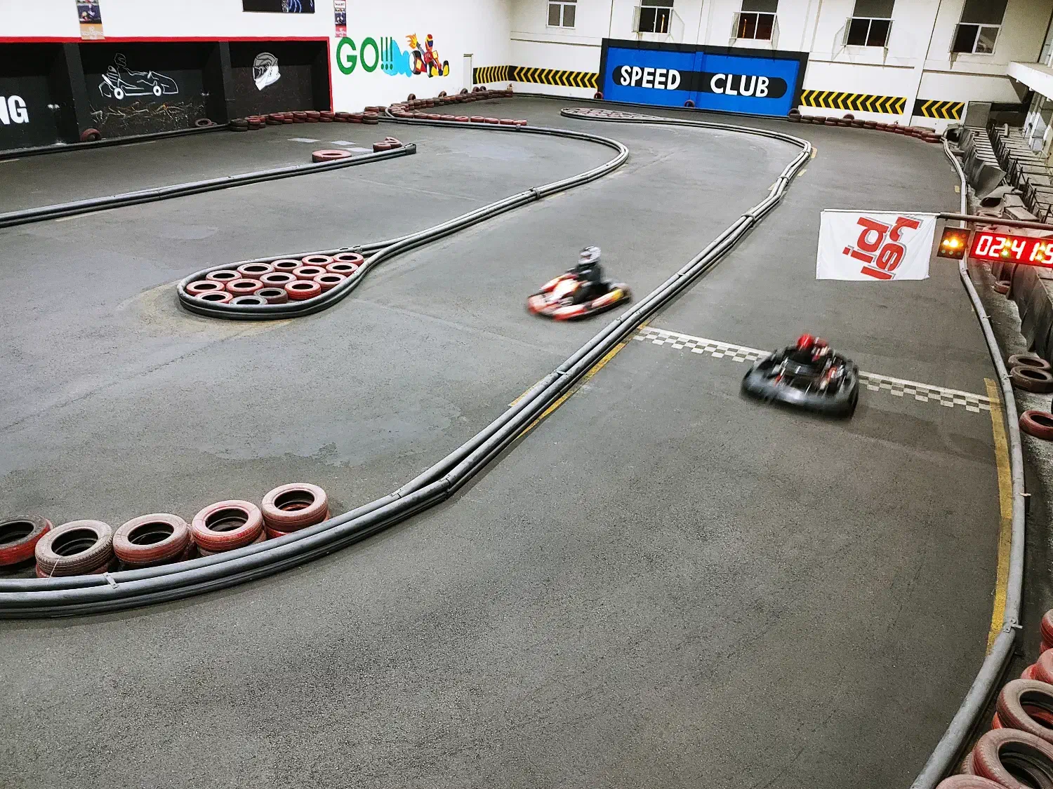 نیروی کار آقا در پیست کارتینگ پردیس|استخدام خدمات فروشگاه و رستوران|پردیس, فاز ۳|دیوار