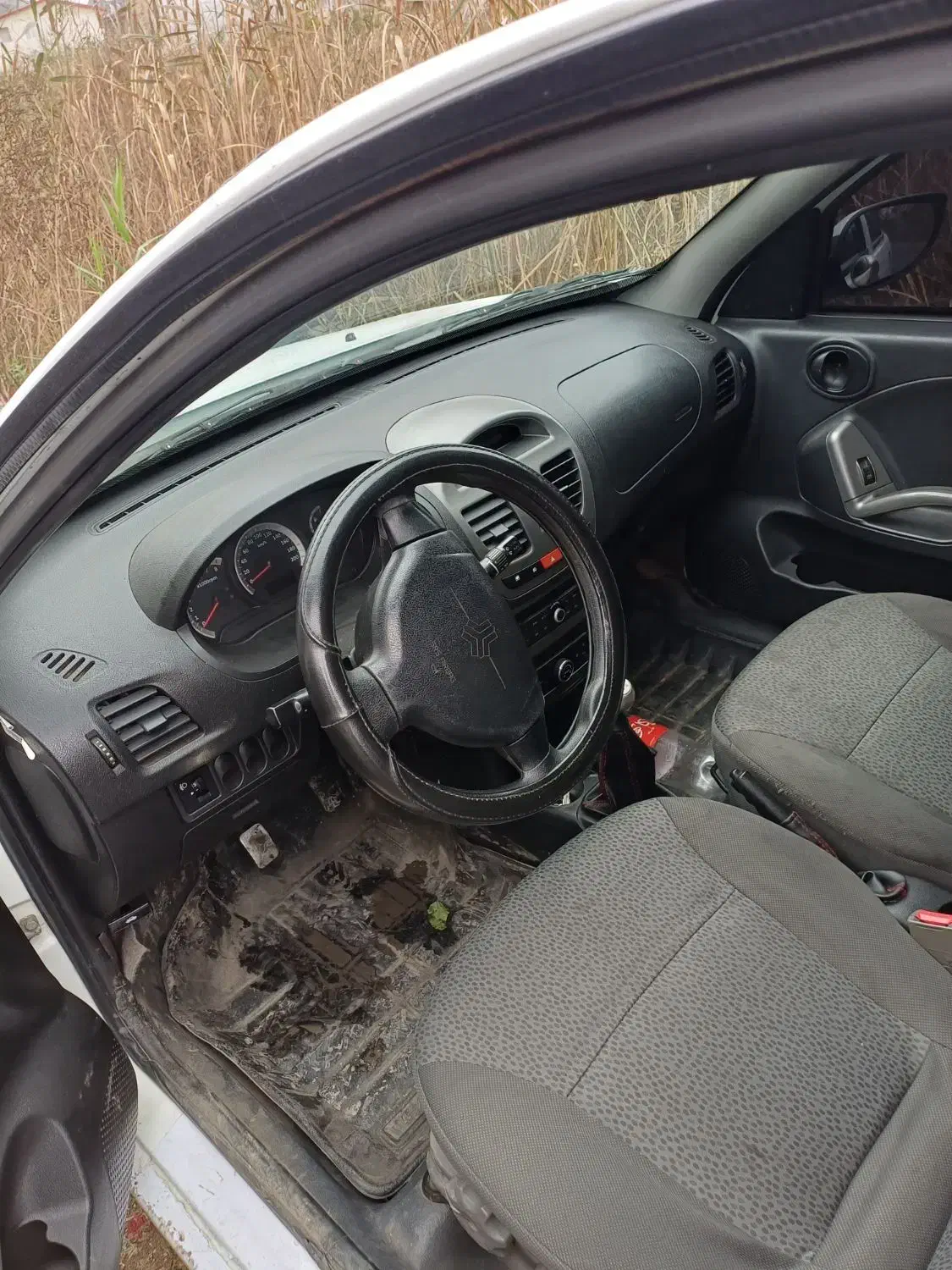 ساینا|خودرو سواری و وانت|رشت, ولکس|دیوار