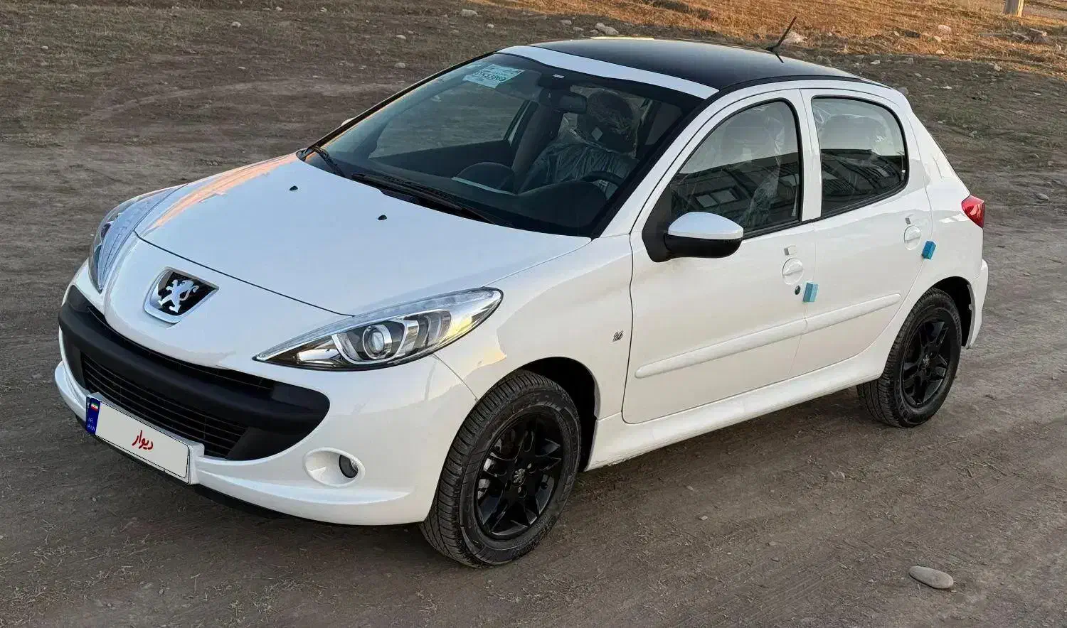 سلام 207سقف شیشه خشک پانا ارتقا یافته|خودرو سواری و وانت|گنبد کاووس, |دیوار