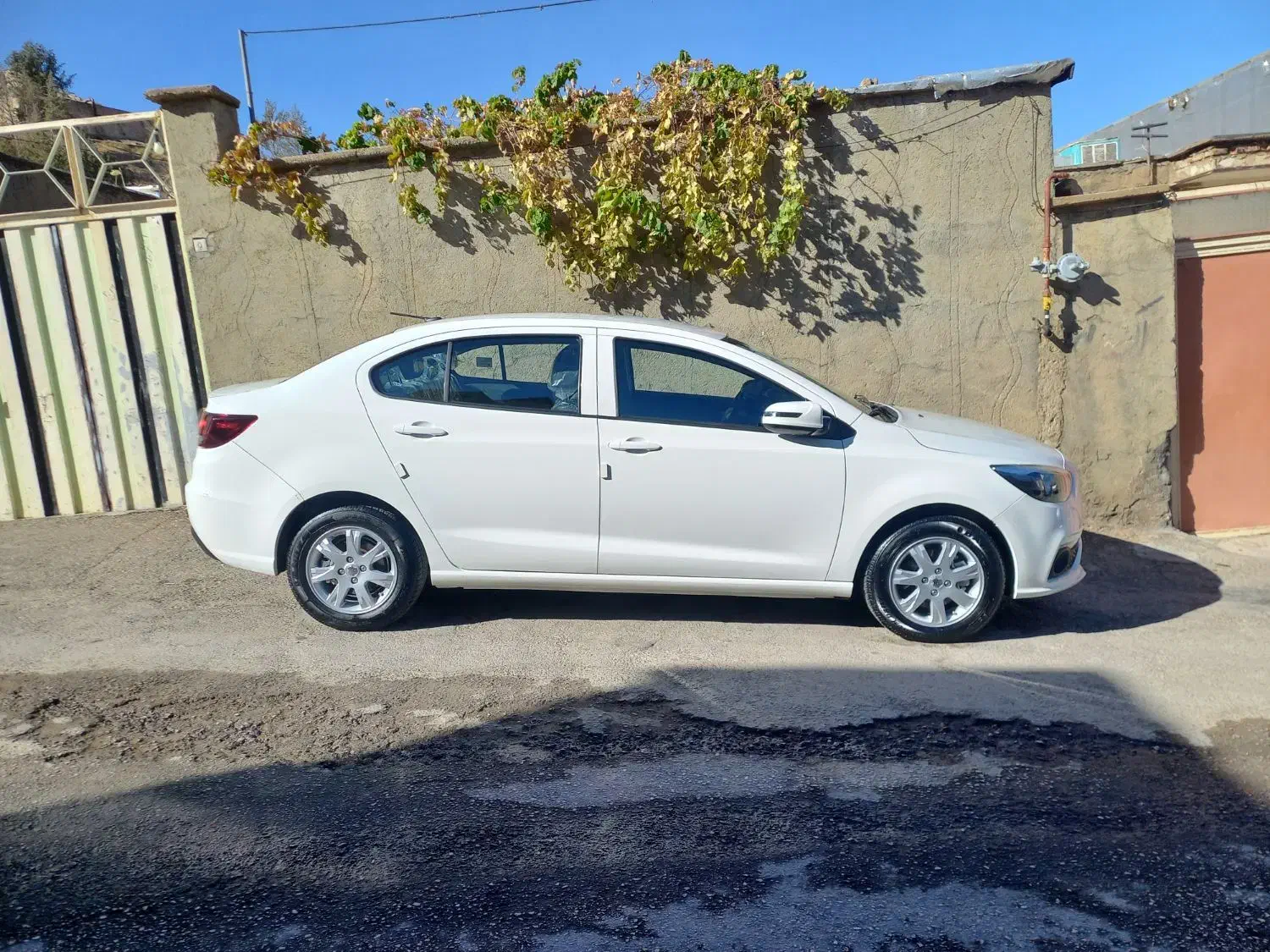 شاهین GL|خودرو سواری و وانت|خرمآباد, |دیوار