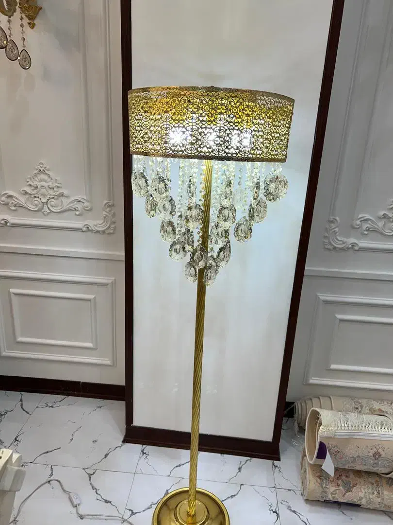 دو عدد آباژور بسیار شیک و زیبا فقط شش میلیون|لوستر و چراغ آویز|کرج, فاز ۴ مهرشهر|دیوار