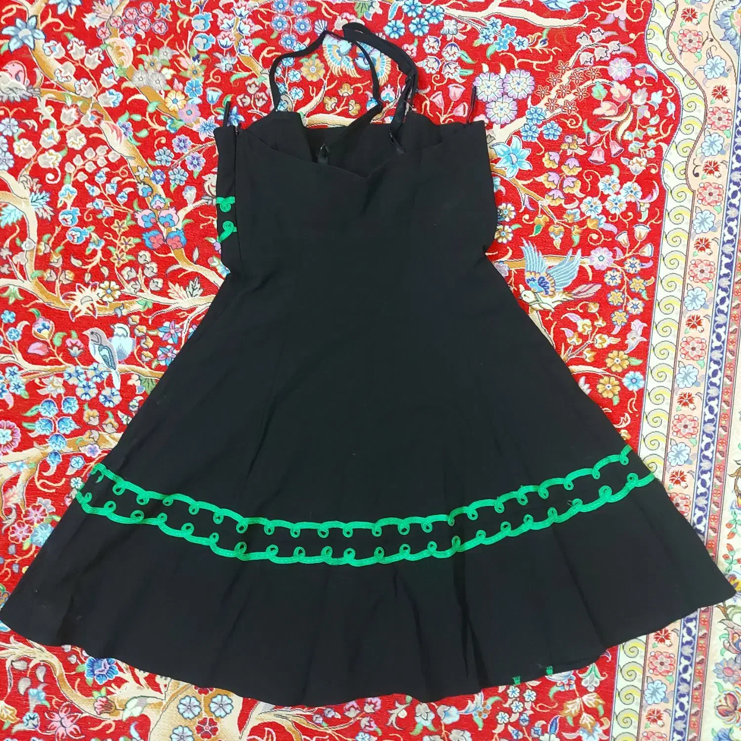 سارافون|لباس|قم, زنبیل آباد|دیوار