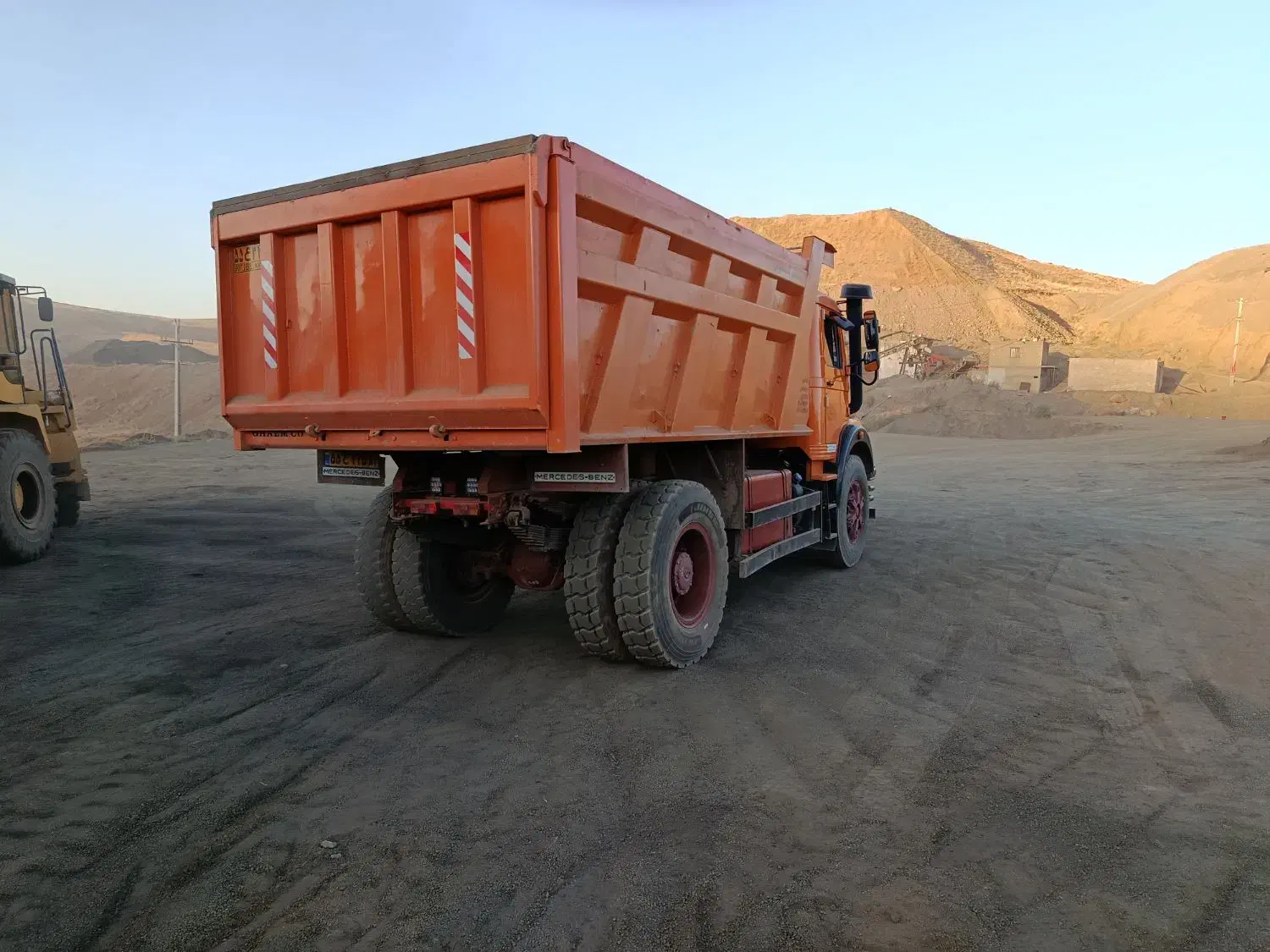 بنز تک کمپرسی 1924مدل 403 همه چی تکمیل بدون تعریف|خودرو سنگین|زنجان, |دیوار