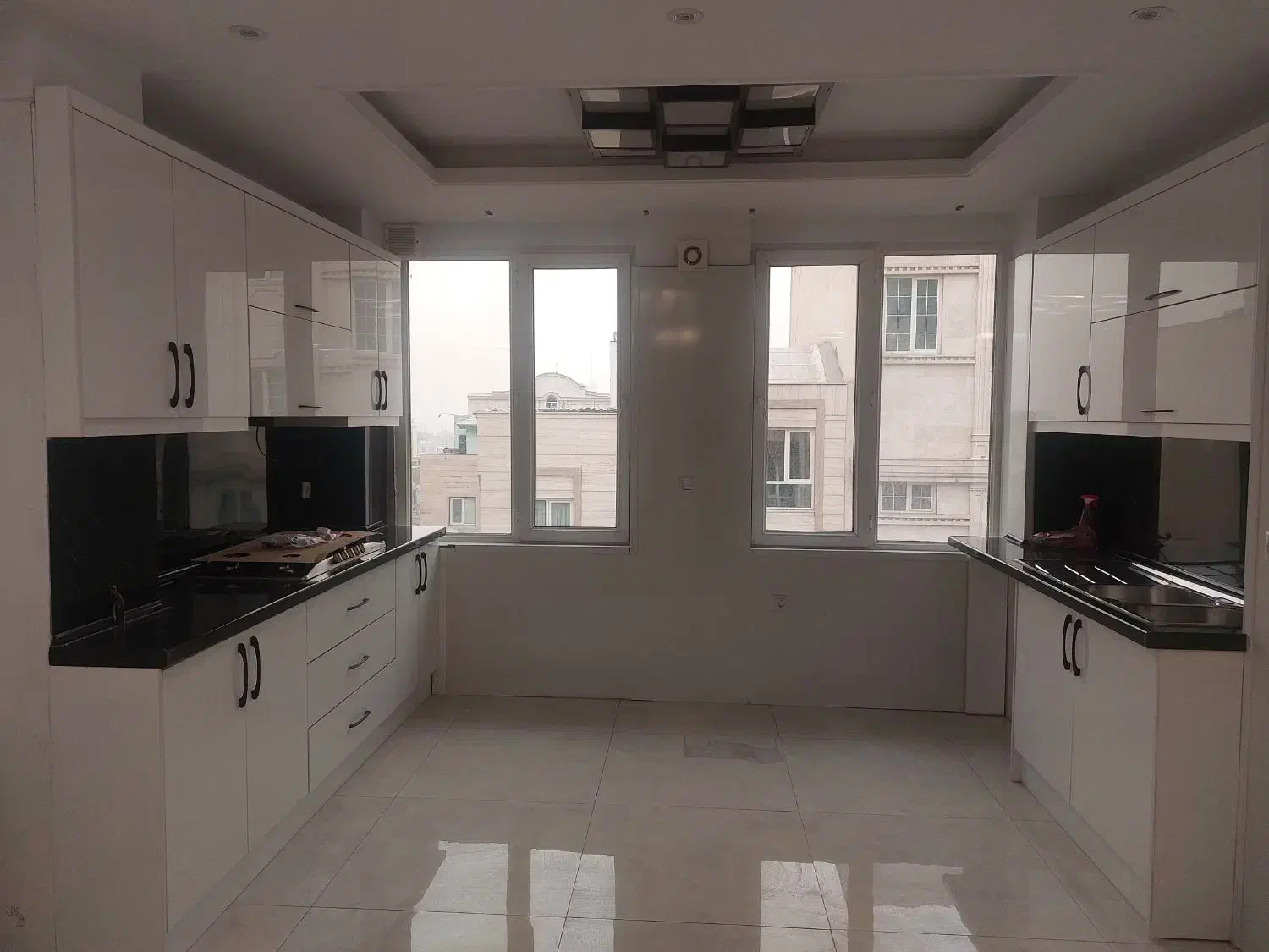 سعادت آبادفول امکانات۸۵متر نوساز تقاطع پاکنژاد سرو