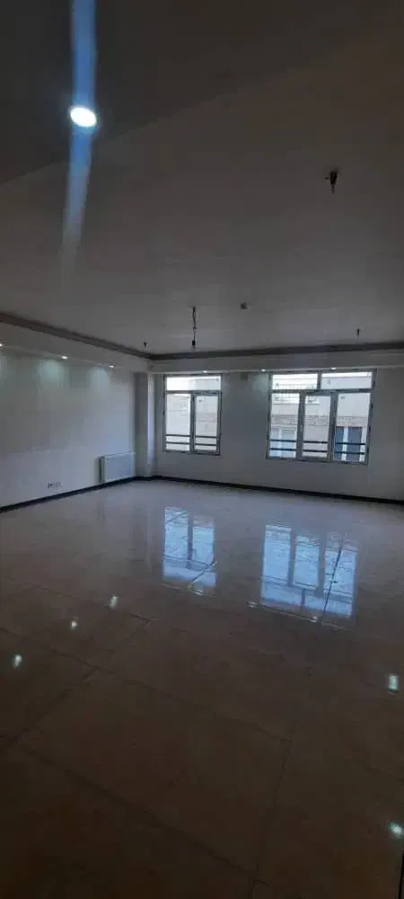 آپارتمان ۱۰۰متری دوخواب