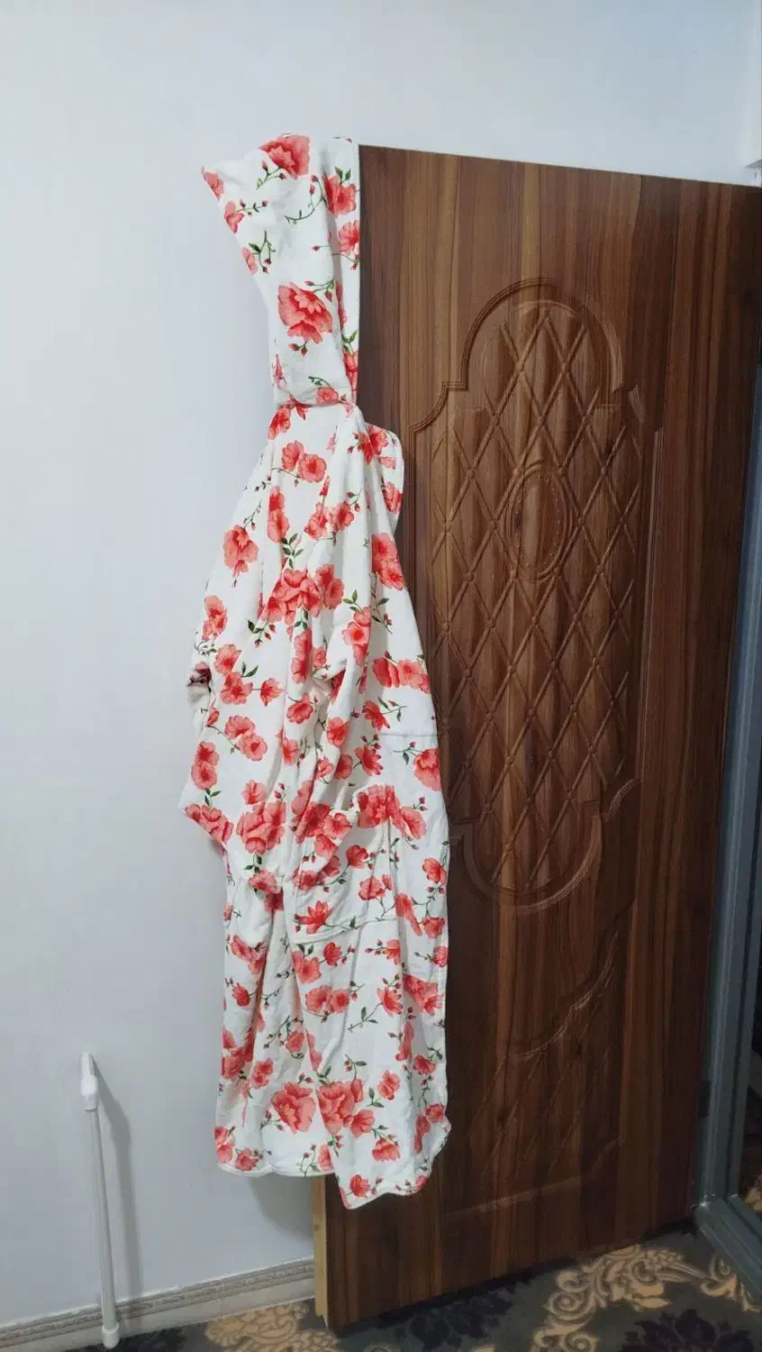 حوله تن پوش نو|لوازم حمام|نسیم‌شهر, |دیوار