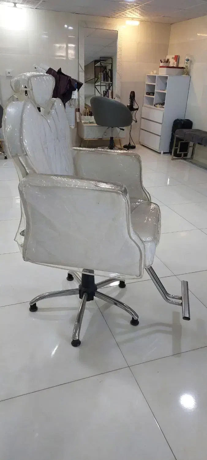 صندلی اصلاح|آرایشگاه و سالنهای زیبایی|کازرون, |دیوار