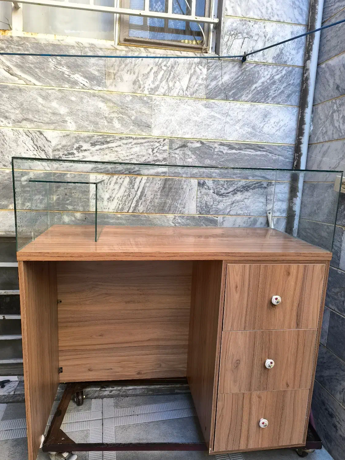 ویترین|بوفه، ویترین، کنسول|بروجرد, |دیوار